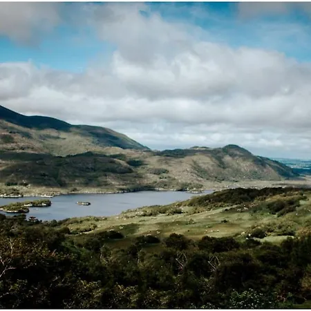 Chapel Place, Town Centre Killarney